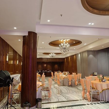 Hotel City Heart Premium Chandigarh Exterior photo