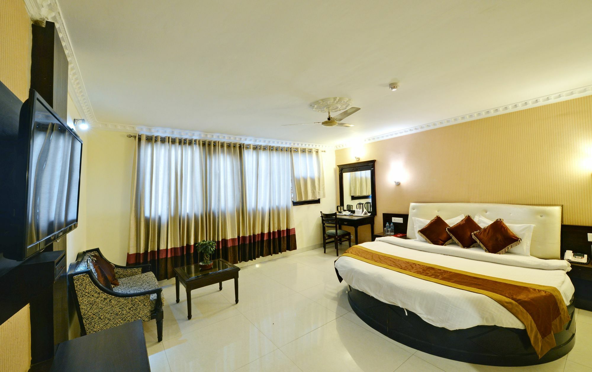 Hotel City Heart Premium Chandigarh Exterior photo